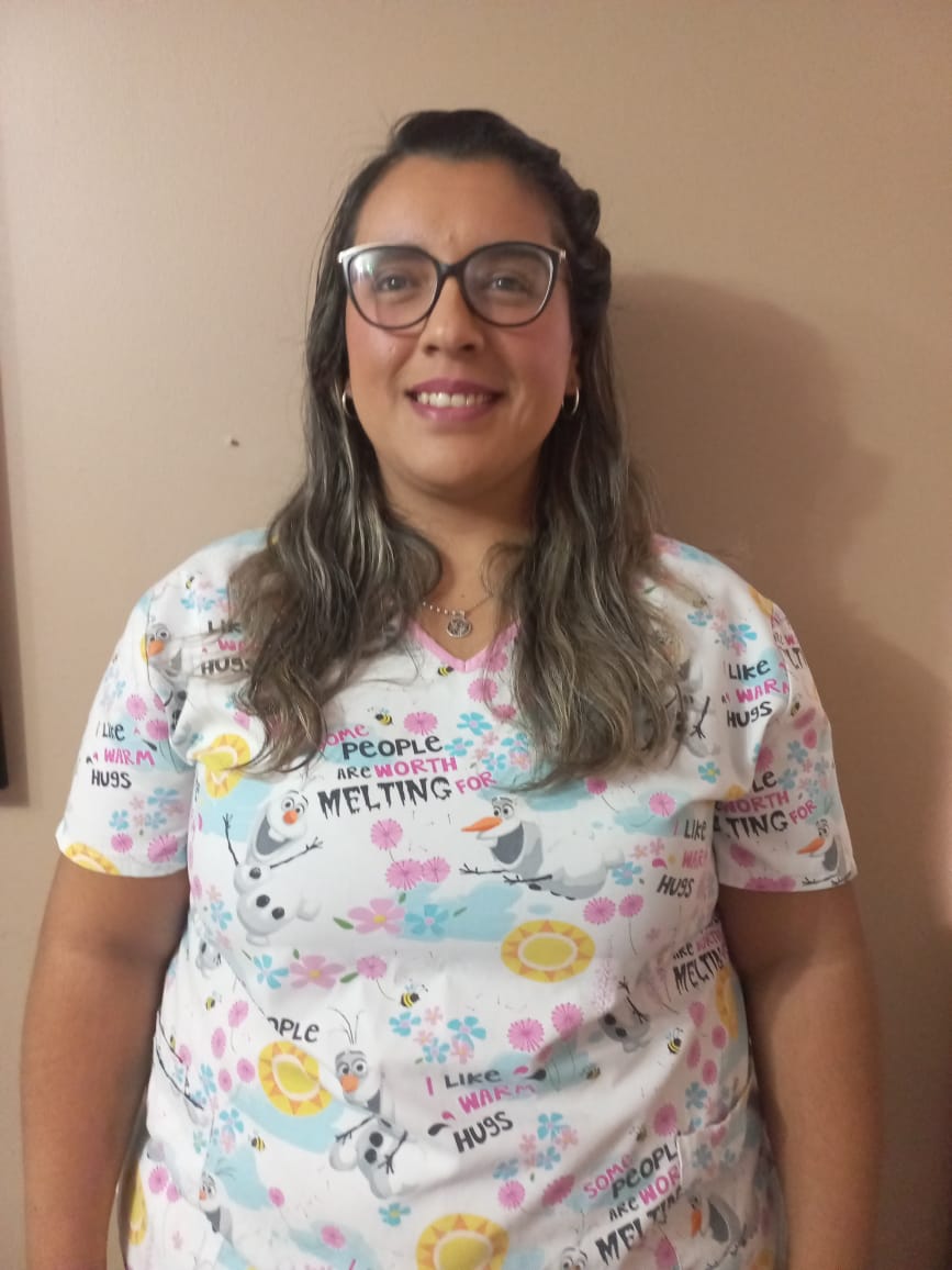 Tihara Villagran, Técnico Superior en Enfermería para el cuidado de bebés y niños